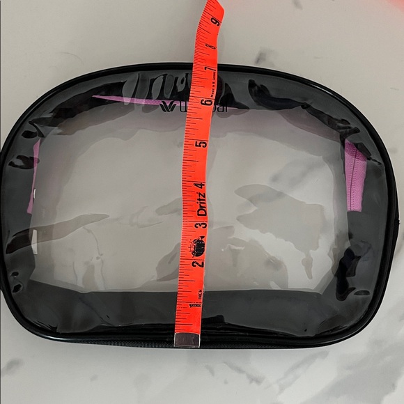 Pink Travel Bag Set - Picture 7 of 10